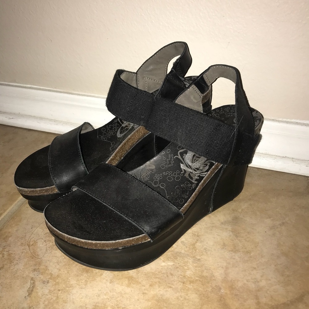 Black OTBTs